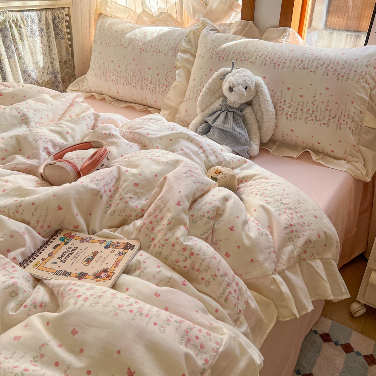 91家纺网 家纺一手货源 找家纺 耀悦家纺 2026新款全棉纯棉双层纱花边四件套a类新中式小清新床笠枕套被套 粉樱漫野