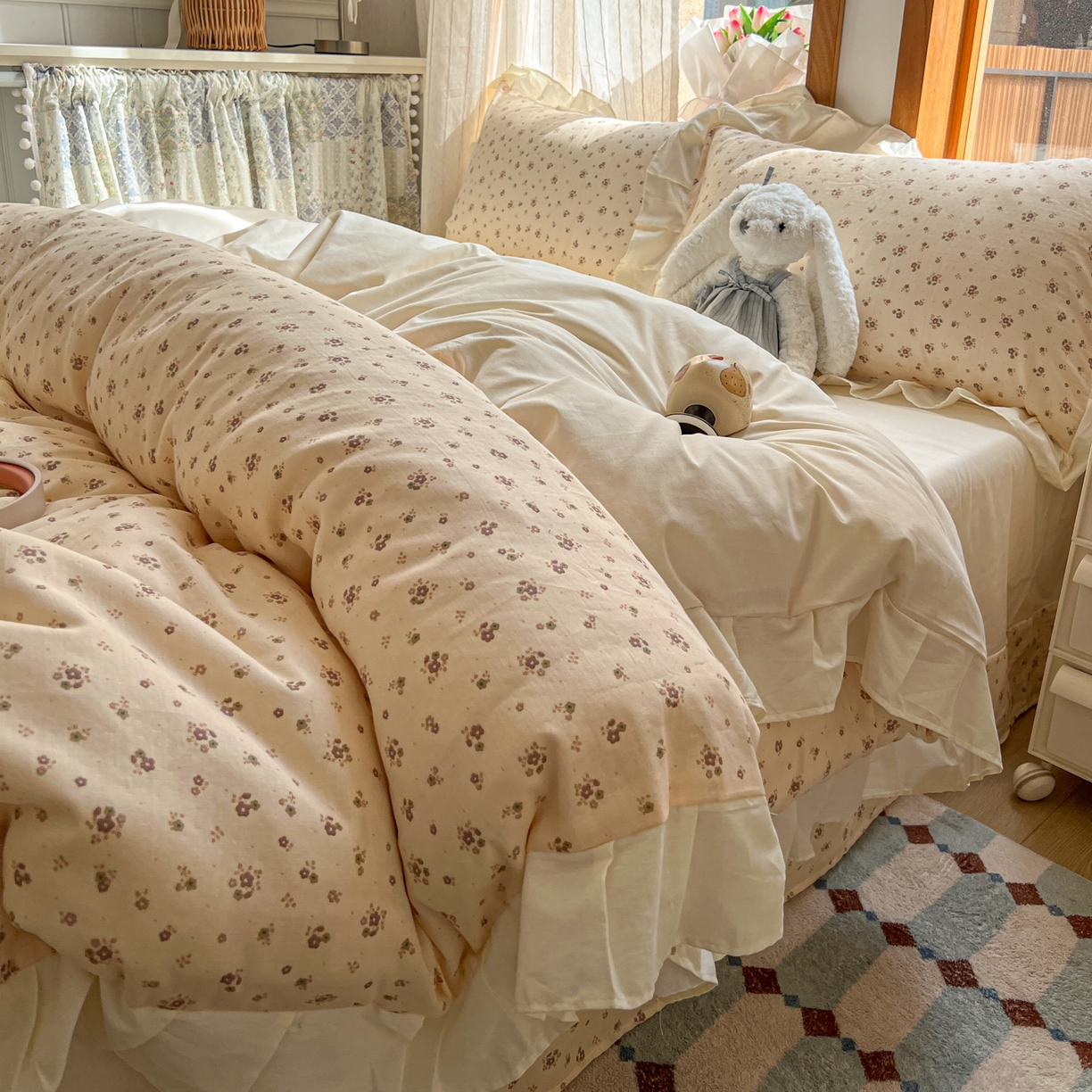 91家纺网 家纺一手货源 找家纺 耀悦家纺 2026新款全棉纯棉双层纱花边四件套a类新中式小清新床笠枕套被套 暖棠花信