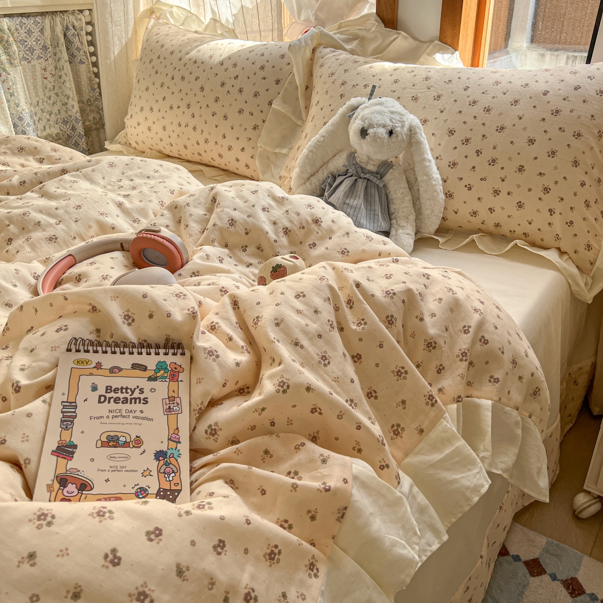 91家纺网 家纺一手货源 找家纺 耀悦家纺 2026新款全棉纯棉双层纱花边四件套a类新中式小清新床笠枕套被套 暖棠花信