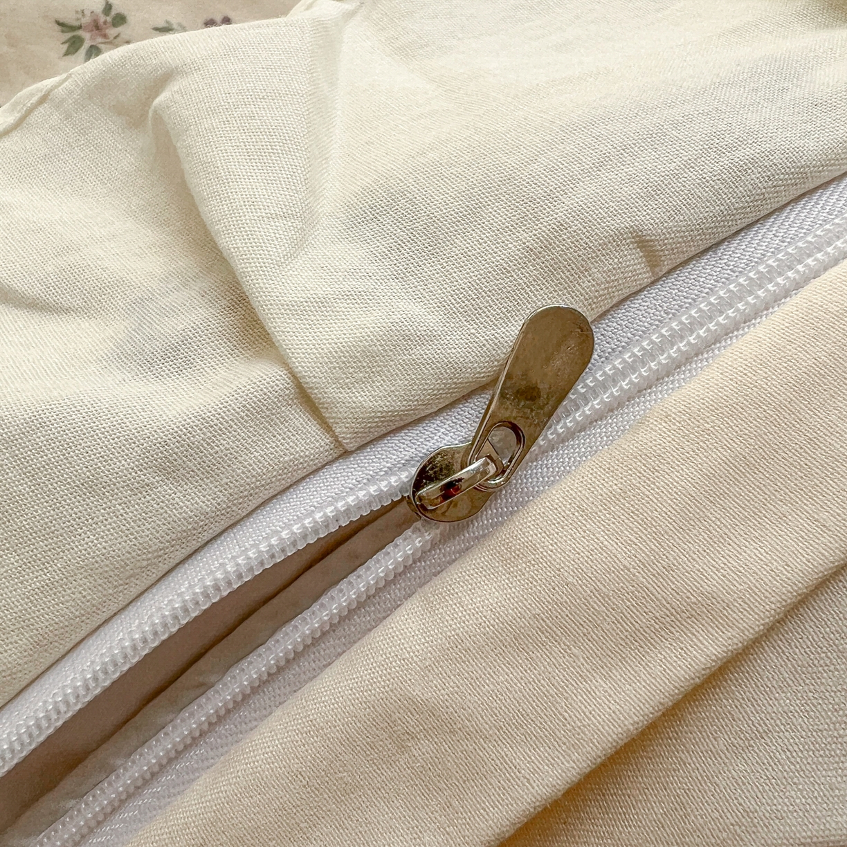 91家纺网 家纺一手货源 找家纺 耀悦家纺 2026新款全棉纯棉双层纱花边四件套a类新中式小清新床笠枕套被套 柔紫漫序