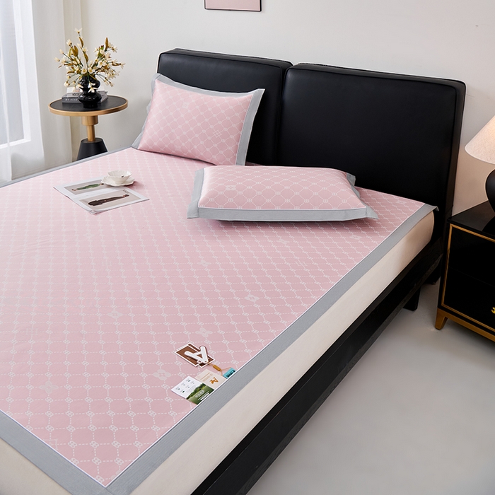 91家纺网 家纺一手货源 找家纺 小牛席业 2026春夏新款轻奢菱格提花冰丝席凉席席子空调软席 粉色