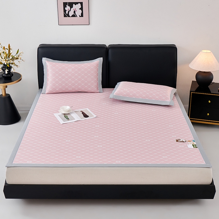 91家纺网 家纺一手货源 找家纺 小牛席业 2026春夏新款轻奢菱格提花冰丝席凉席席子空调软席 粉色