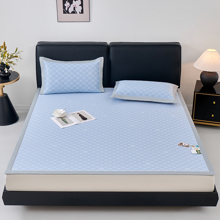 91家纺网 家纺一手货源 找家纺 小牛席业 2026春夏新款轻奢菱格提花冰丝席凉席席子空调软席 蓝色