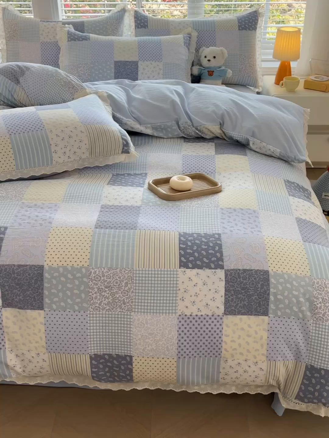 91家纺网 家纺一手货源 找家纺 钰锦珀家纺 2026春夏新款云感皱皱纱镂空花边三件套四件套 半亩花园