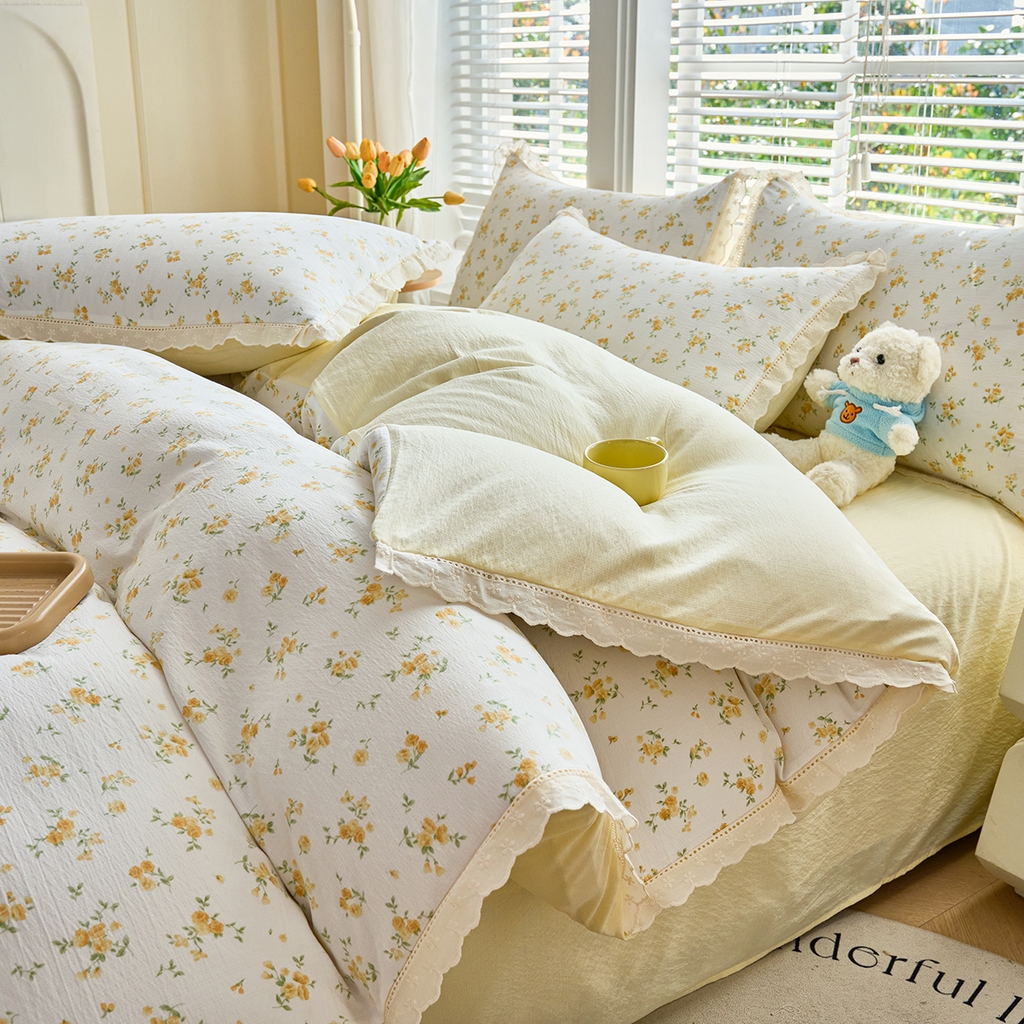 91家纺网 家纺一手货源 找家纺 钰锦珀家纺 2026春夏新款云感皱皱纱镂空花边三件套四件套 梨花落