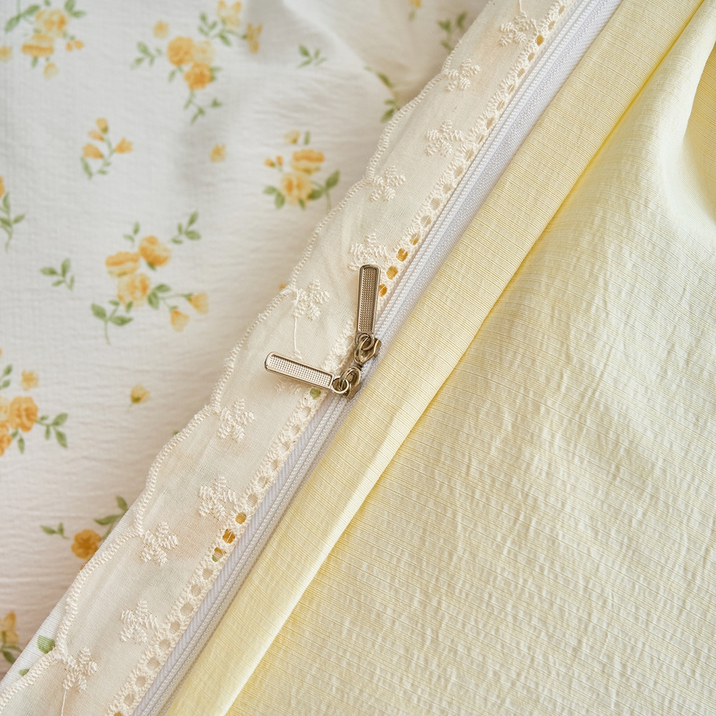 91家纺网 家纺一手货源 找家纺 钰锦珀家纺 2026春夏新款云感皱皱纱镂空花边三件套四件套 梨花落