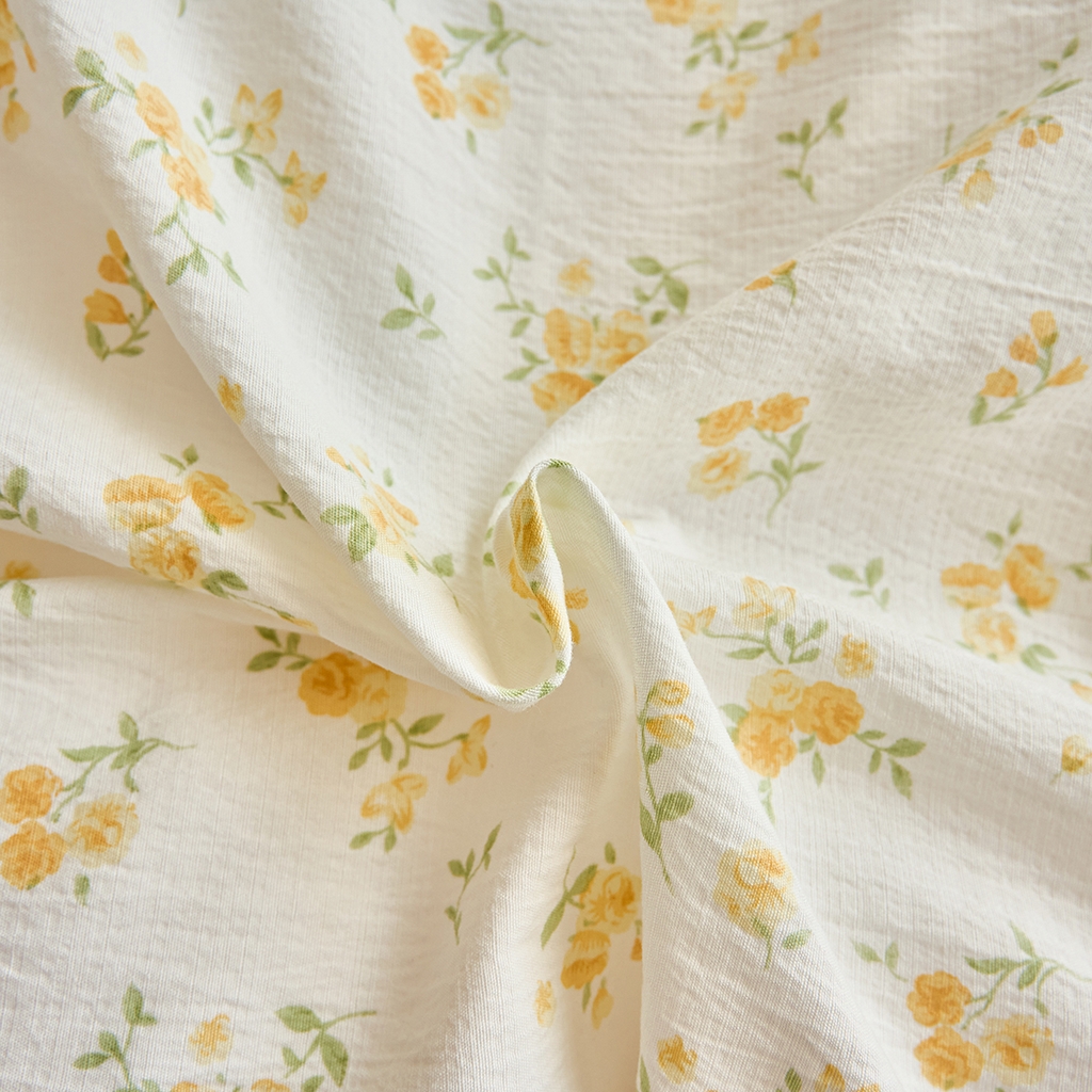 91家纺网 家纺一手货源 找家纺 钰锦珀家纺 2026春夏新款云感皱皱纱镂空花边三件套四件套 梨花落