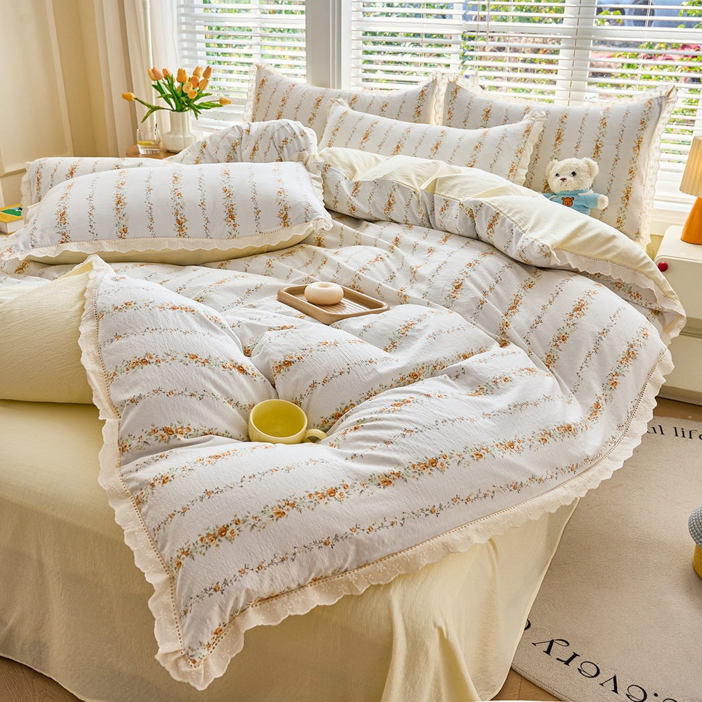 91家纺网 家纺一手货源 找家纺 钰锦珀家纺 2026春夏新款云感皱皱纱镂空花边三件套四件套 洛克庄园