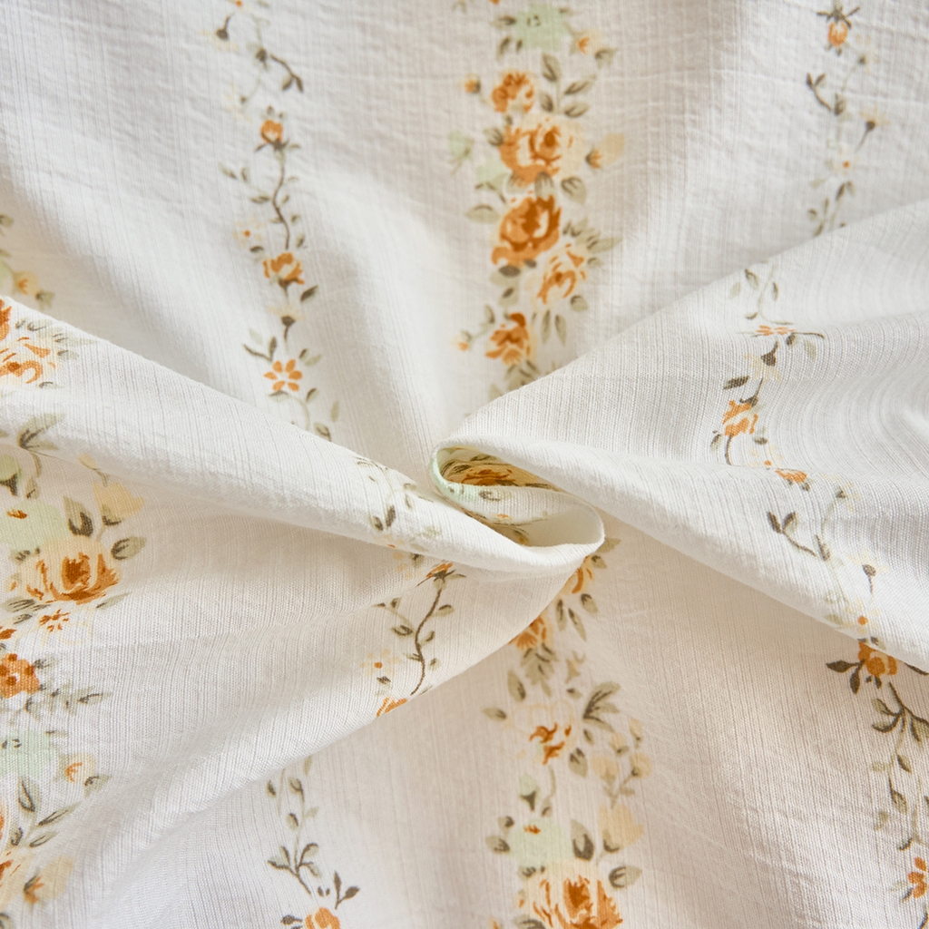 91家纺网 家纺一手货源 找家纺 钰锦珀家纺 2026春夏新款云感皱皱纱镂空花边三件套四件套 洛克庄园