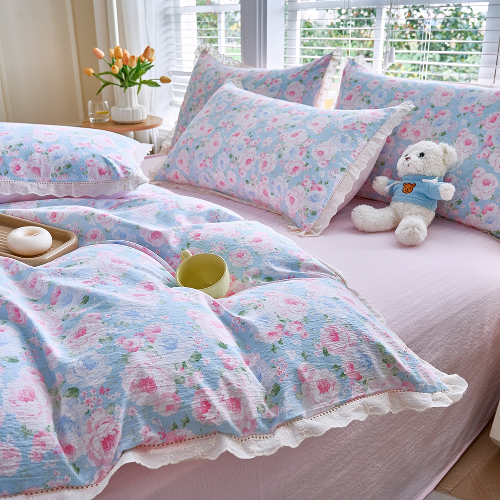 91家纺网 家纺一手货源 找家纺 钰锦珀家纺 2026春夏新款云感皱皱纱镂空花边三件套四件套 悠野