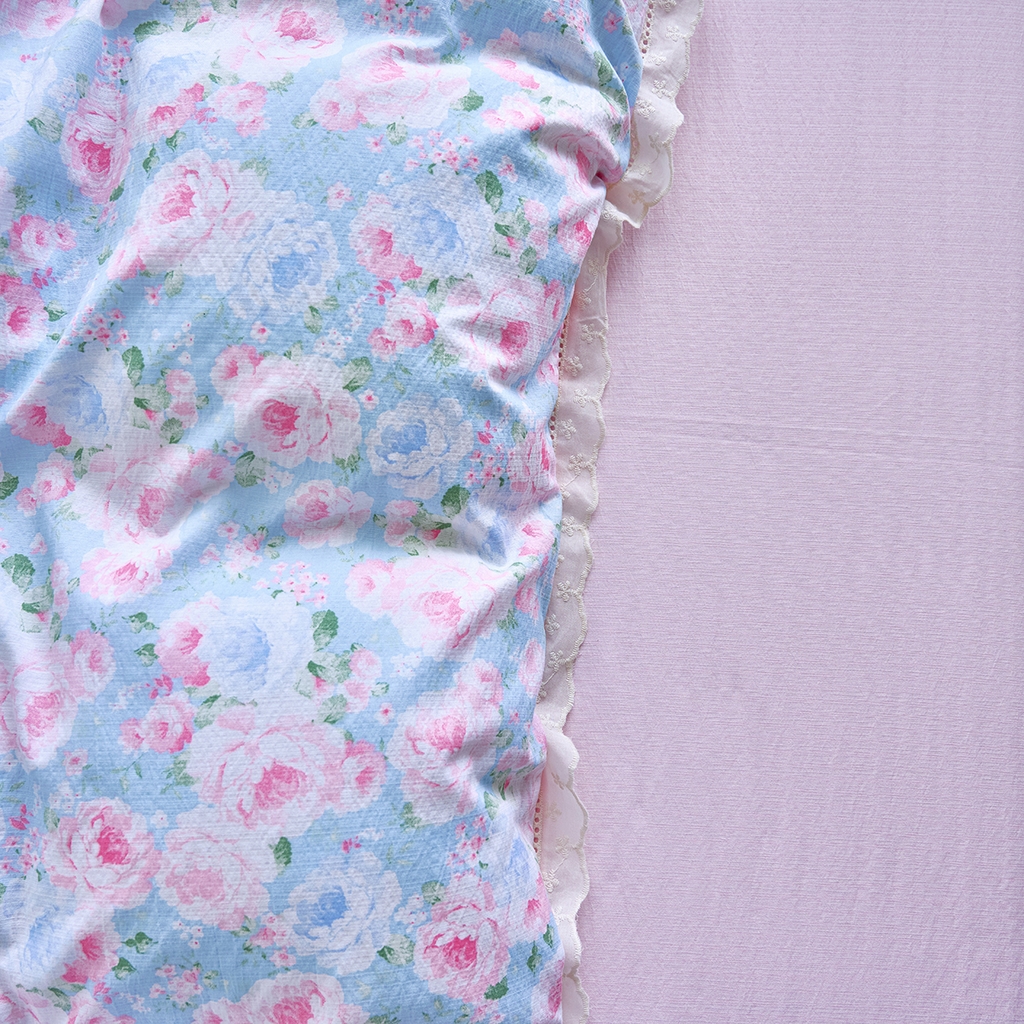 91家纺网 家纺一手货源 找家纺 钰锦珀家纺 2026春夏新款云感皱皱纱镂空花边三件套四件套 悠野