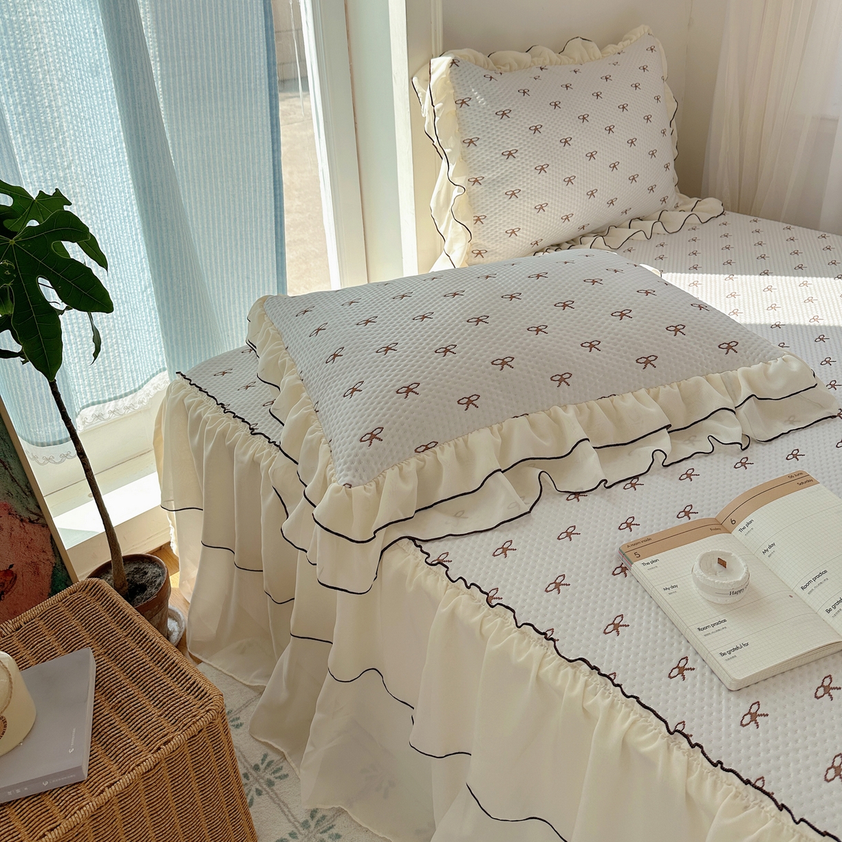 91家纺网 家纺一手货源 找家纺 （总）山茶家居-原创设计（原山茶家纺） 2026新款pe果冻提花席凉席-芭蕾结语