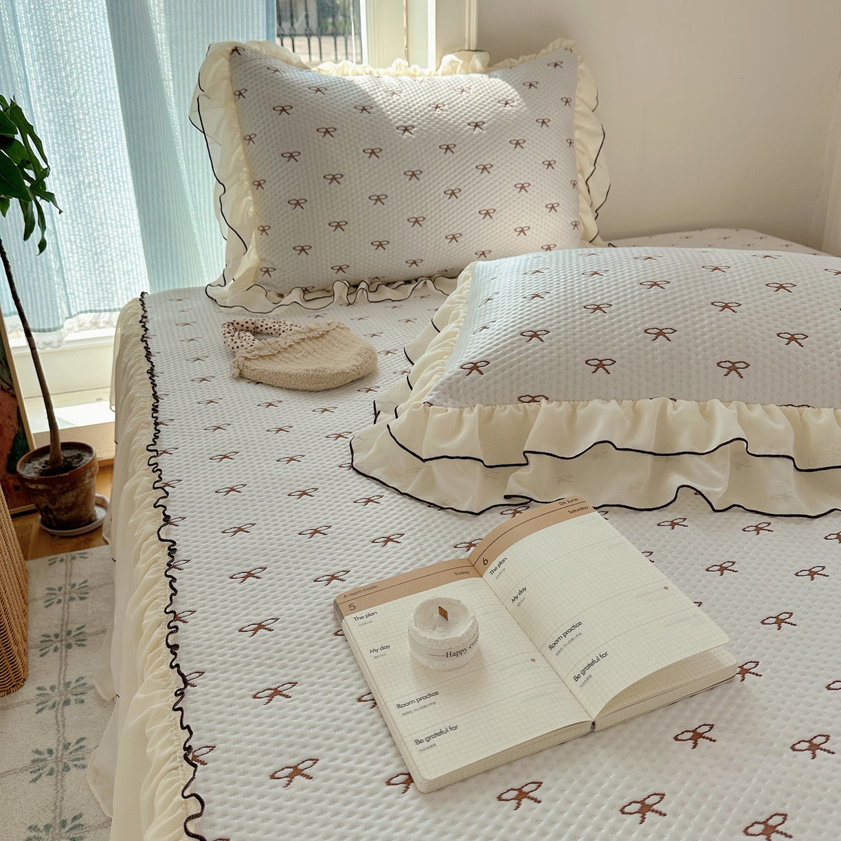 91家纺网 家纺一手货源 找家纺 （总）山茶家居-原创设计（原山茶家纺） 2026新款pe果冻提花席凉席-芭蕾结语