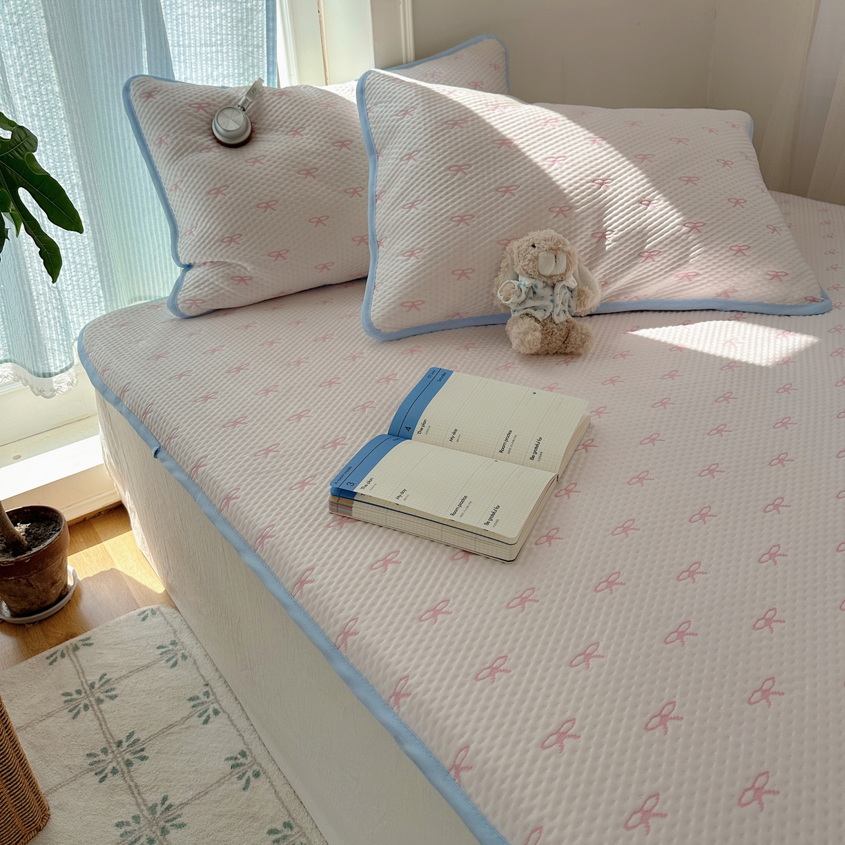 91家纺网 家纺一手货源 找家纺 山茶家居-原创设计（原山茶家纺） 2026新款pe果冻提花席凉席-芭蕾结语 芭蕾结语-粉-平铺款