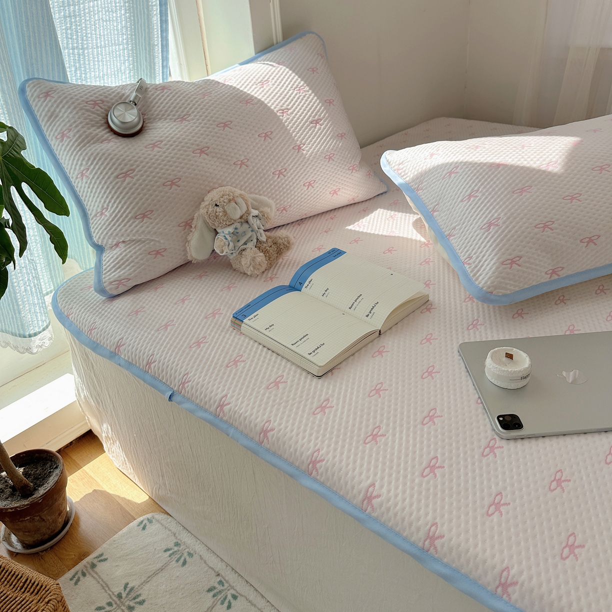 91家纺网 家纺一手货源 找家纺 山茶家居-原创设计（原山茶家纺） 2026新款pe果冻提花席凉席-芭蕾结语 芭蕾结语-粉-平铺款