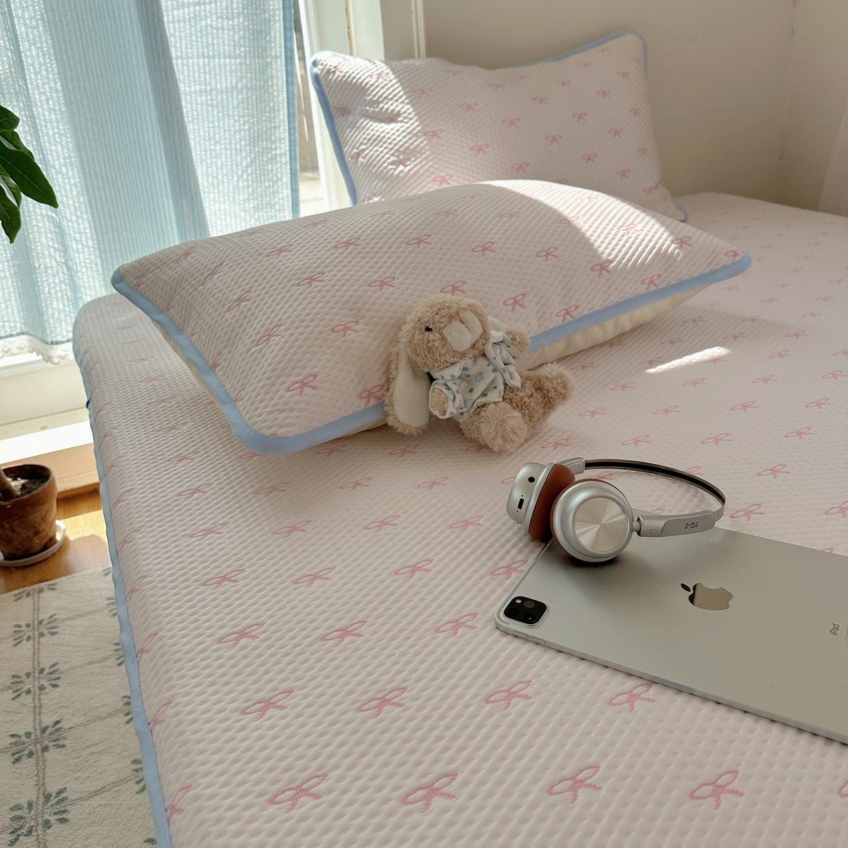 91家纺网 家纺一手货源 找家纺 山茶家居-原创设计（原山茶家纺） 2026新款pe果冻提花席凉席-芭蕾结语 芭蕾结语-粉-平铺款