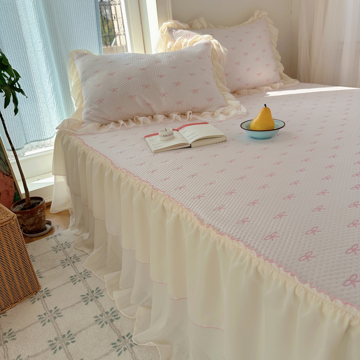 91家纺网 家纺一手货源 找家纺 山茶家居-原创设计（原山茶家纺） 2026新款pe果冻提花席凉席-芭蕾结语 芭蕾结语-粉-床裙款