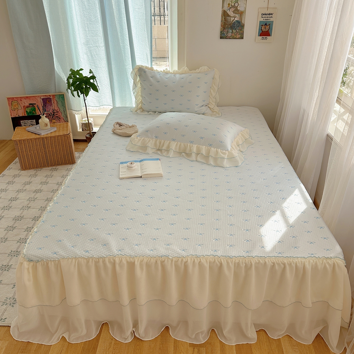 91家纺网 家纺一手货源 找家纺 山茶家居-原创设计（原山茶家纺） 2026新款pe果冻提花席凉席-芭蕾结语 芭蕾结语-蓝-床裙款