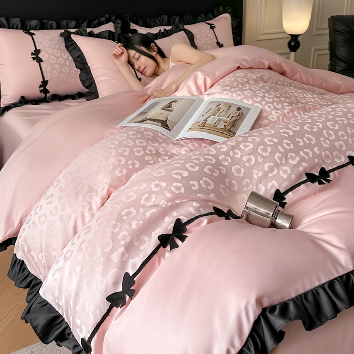 91家纺网 家纺一手货源 找家纺 （总）首尔家纺 2026新款水洗真丝拼接款豹纹提花四件套