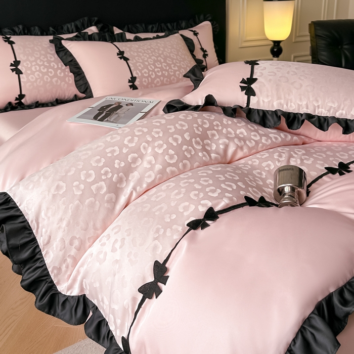 91家纺网 家纺一手货源 找家纺 首尔家纺 2026新款水洗真丝拼接款豹纹提花四件套 豹纹-公主粉