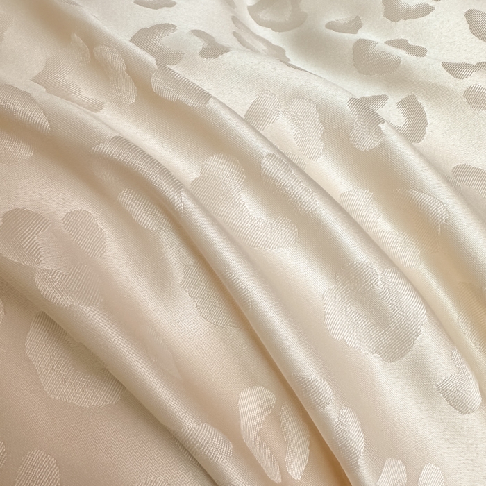 91家纺网 家纺一手货源 找家纺 首尔家纺 2026新款水洗真丝拼接款豹纹提花四件套 豹纹-香槟