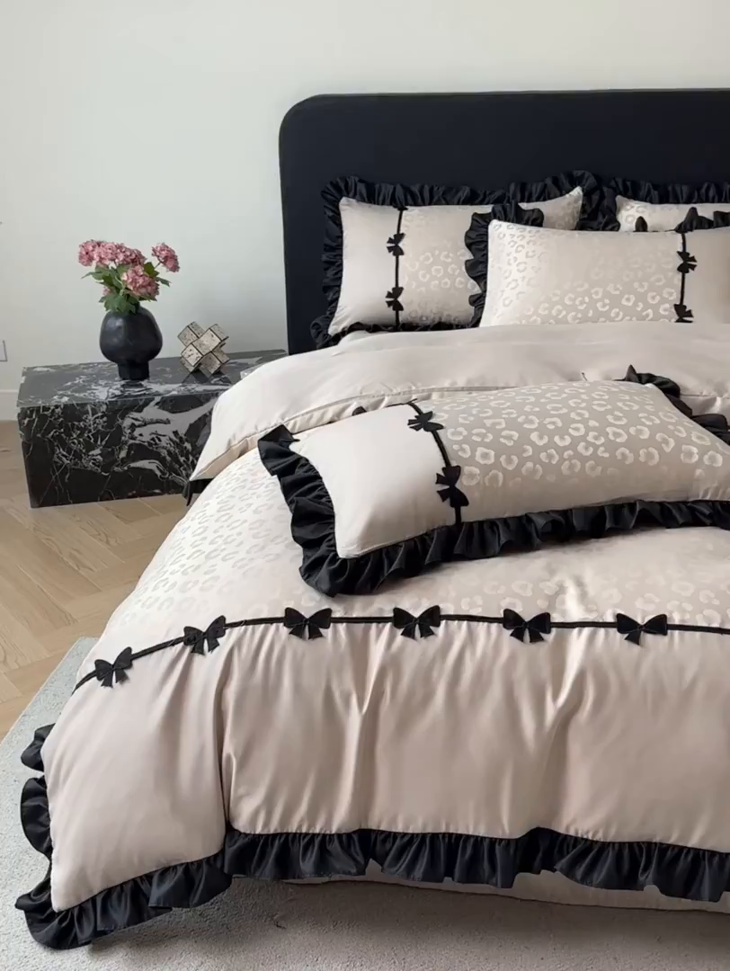 91家纺网 家纺一手货源 找家纺 首尔家纺 2026新款水洗真丝拼接款豹纹提花四件套 豹纹-香槟