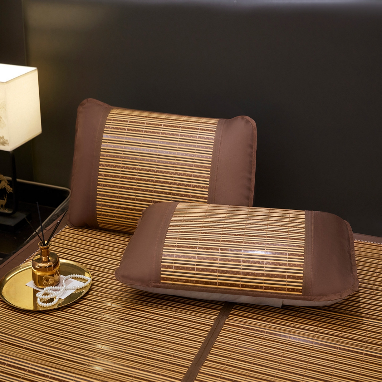 91家纺网 家纺一手货源 找家纺 罗艺轩 2026春夏新款可拆卸床裙凉感竹席凉席席子-竹之韵（控价238/248/258/268起） 竹之韵-咖色