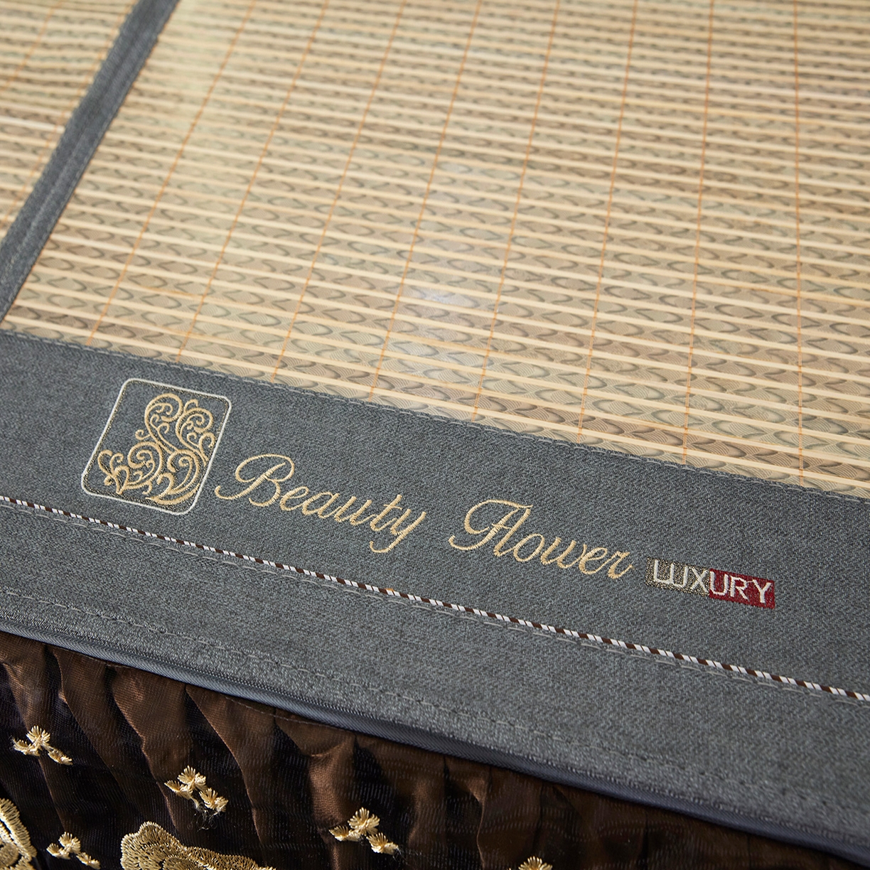 91家纺网 家纺一手货源 找家纺 罗艺轩 2026春夏新款可拆卸床裙凉感竹席凉席席子-竹之韵（控价238/248/258/268起） 竹之韵-灰