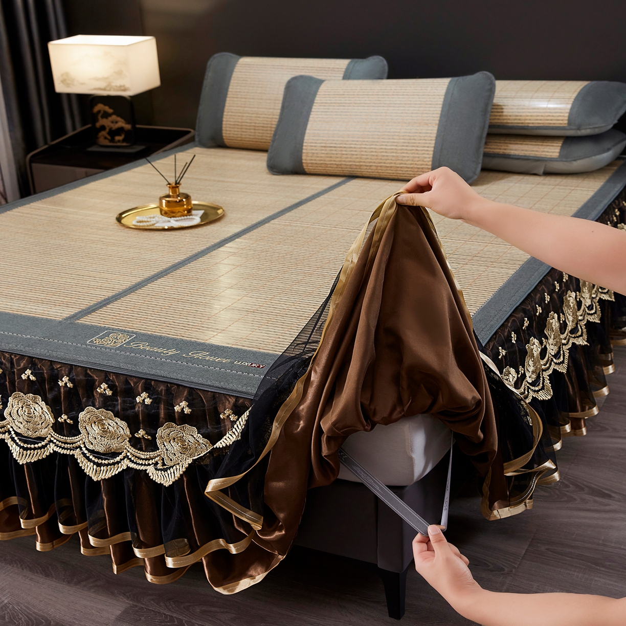 91家纺网 家纺一手货源 找家纺 罗艺轩 2026春夏新款可拆卸床裙凉感竹席凉席席子-竹之韵（控价238/248/258/268起） 竹之韵-灰