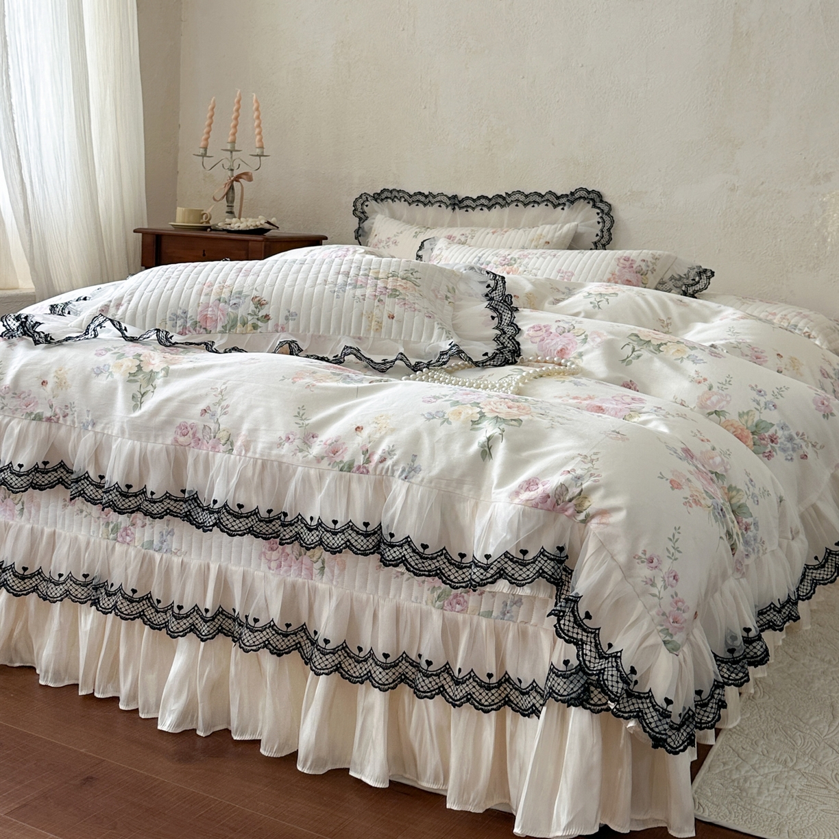 91家纺网 家纺一手货源 找家纺 恋尚 2026春夏新款全棉纯棉印花床盖四件套 四件套控价300起 春薇花信