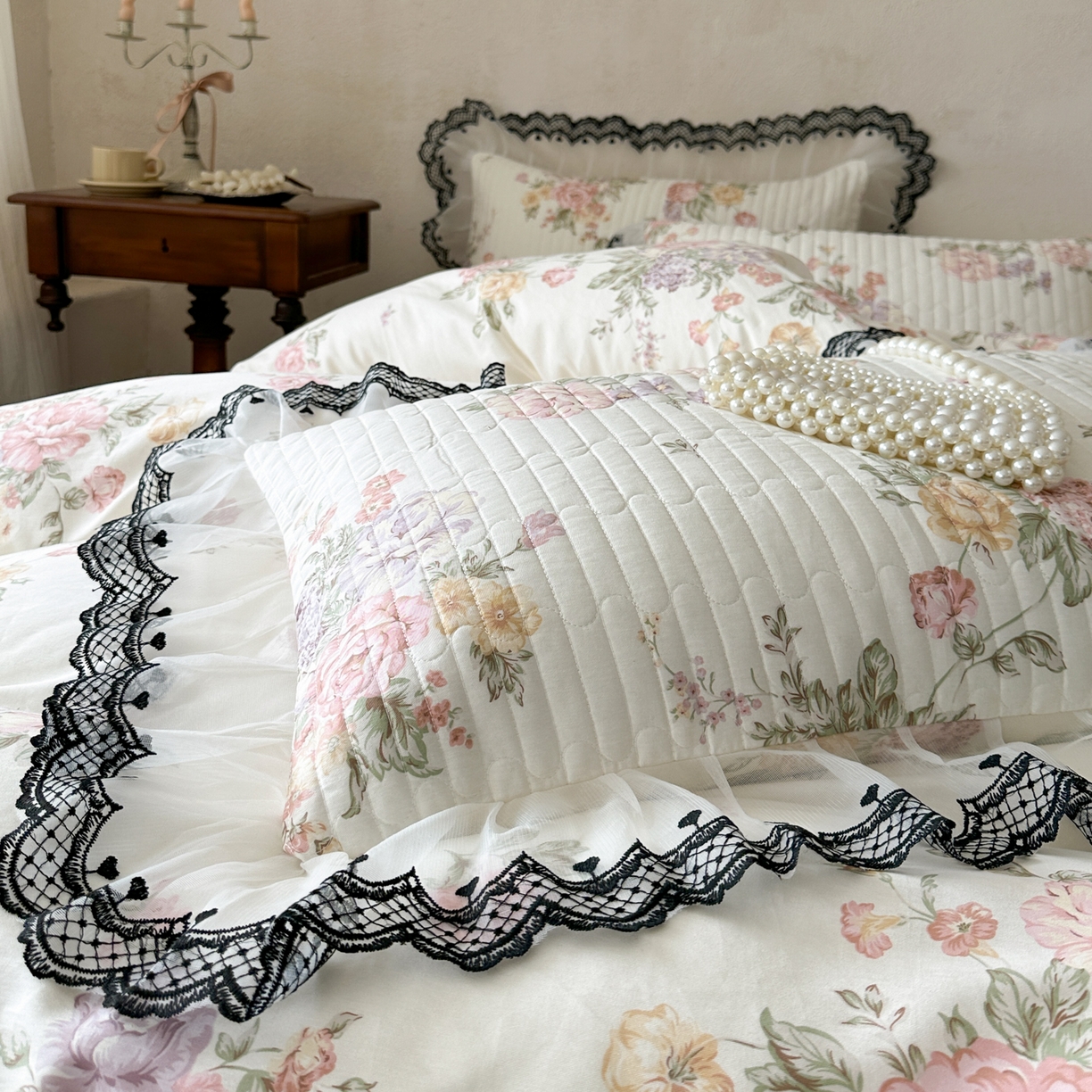 91家纺网 家纺一手货源 找家纺 恋尚 2026春夏新款全棉纯棉印花床盖四件套 四件套控价300起 繁花香颂