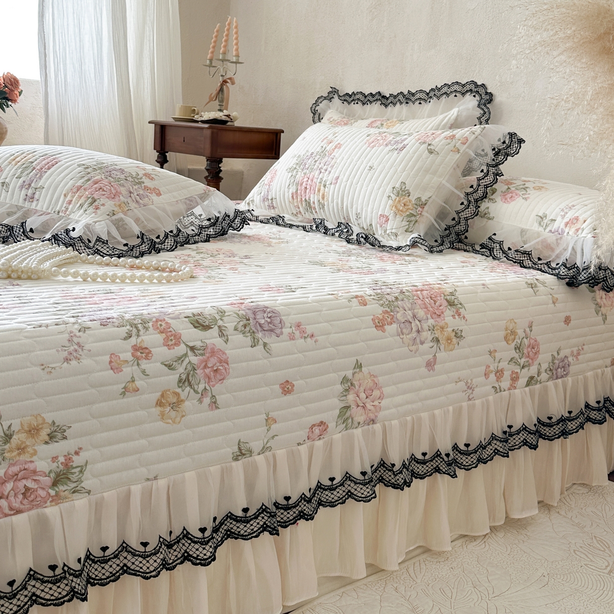 91家纺网 家纺一手货源 找家纺 恋尚 2026春夏新款全棉纯棉印花床盖四件套 四件套控价300起 繁花香颂