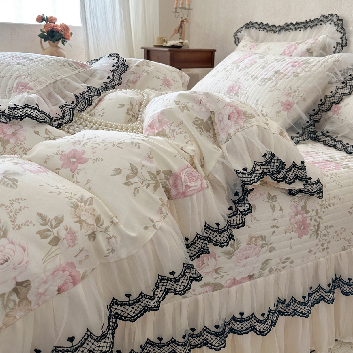 91家纺网 家纺一手货源 找家纺 恋尚 2026春夏新款全棉纯棉印花床盖四件套 四件套控价300起 花蔓日记