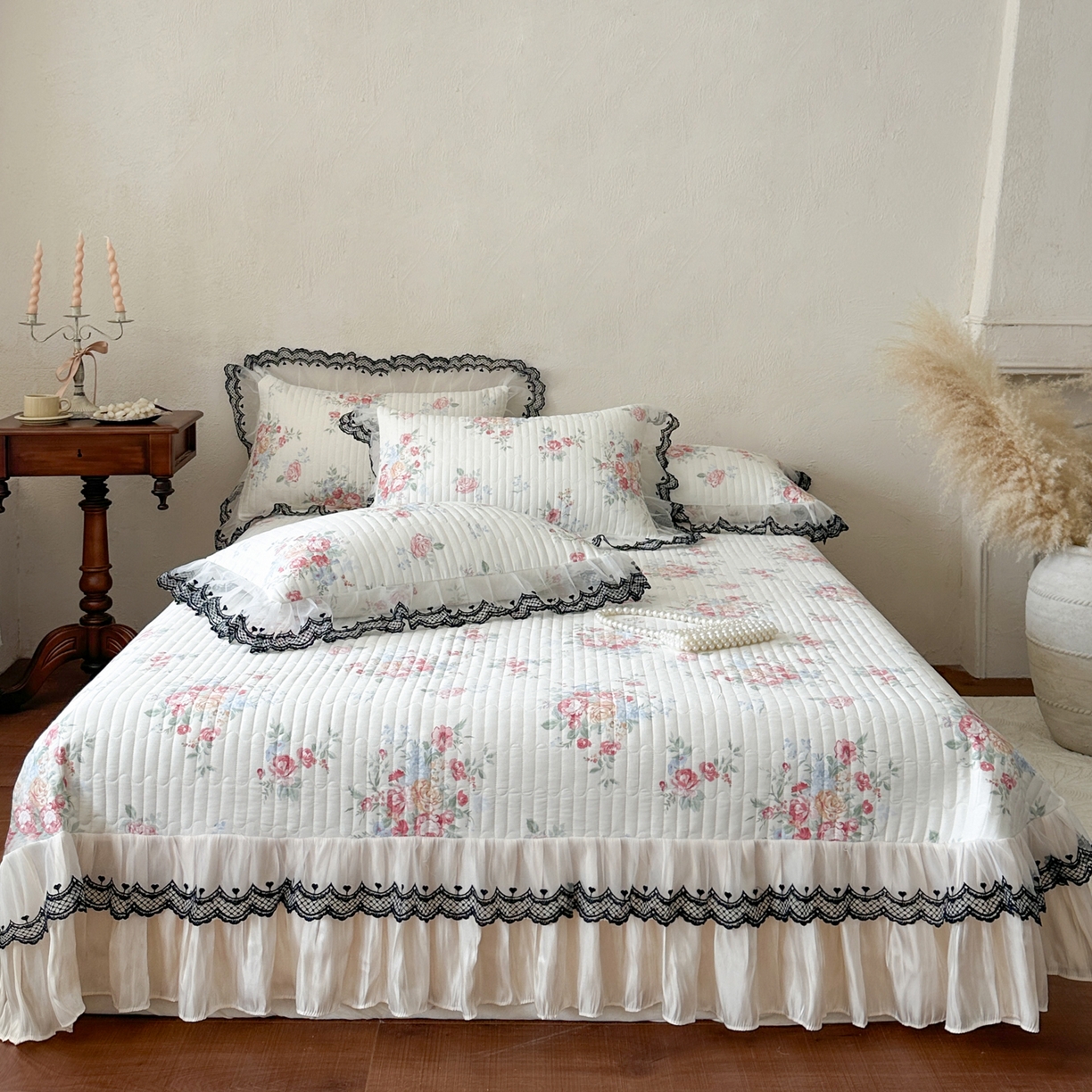 91家纺网 家纺一手货源 找家纺 恋尚 2026春夏新款全棉纯棉印花床盖四件套 四件套控价300起 露梦花舍