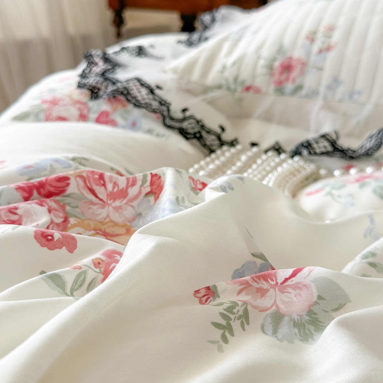 91家纺网 家纺一手货源 找家纺 恋尚 2026春夏新款全棉纯棉印花床盖四件套 四件套控价300起 露梦花舍