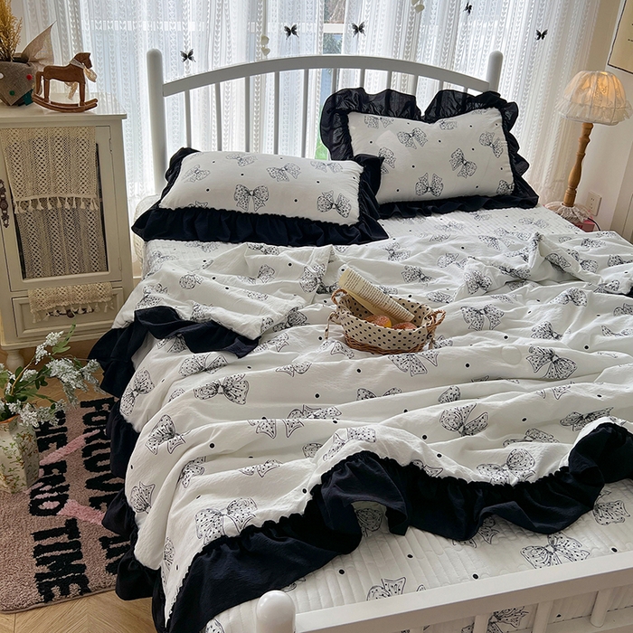 91家纺网 家纺一手货源 找家纺 （总）金梦拉家纺 2026新款皱皱纱泡泡纱法式赫本系列床盖大花边四件套夏被四件套