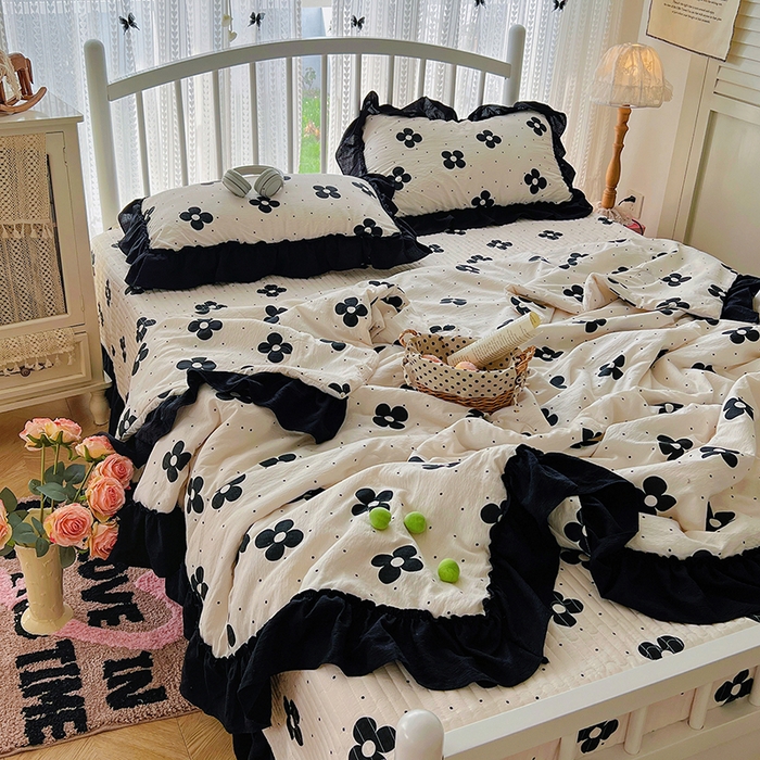 91家纺网 家纺一手货源 找家纺 （总）金梦拉家纺 2026新款皱皱纱泡泡纱法式赫本系列床盖大花边四件套夏被四件套