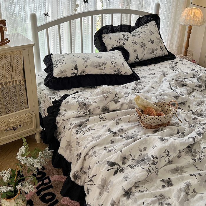 91家纺网 家纺一手货源 找家纺 （总）金梦拉家纺 2026新款皱皱纱泡泡纱法式赫本系列床盖大花边四件套夏被四件套