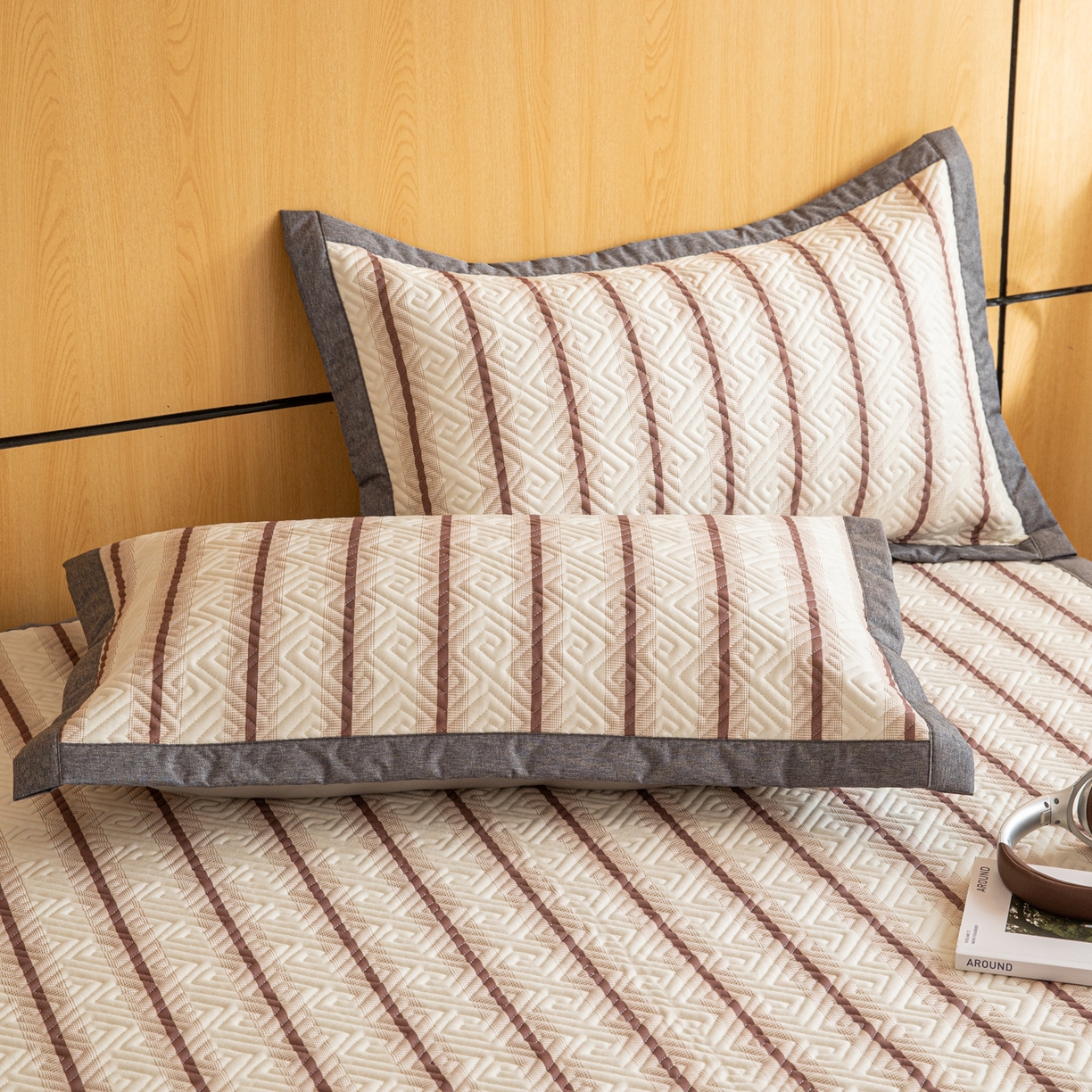 91家纺网 家纺一手货源 找家纺 简宜家居（朝初家纺） 2026新款纯棉老粗布夏季凉席席子 粗条-咖