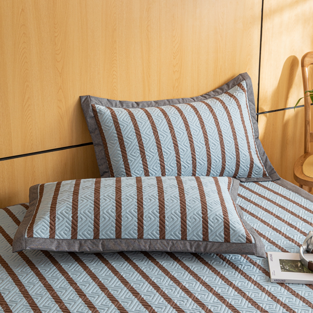 91家纺网 家纺一手货源 找家纺 简宜家居（朝初家纺） 2026新款纯棉老粗布夏季凉席席子 粗条-蓝