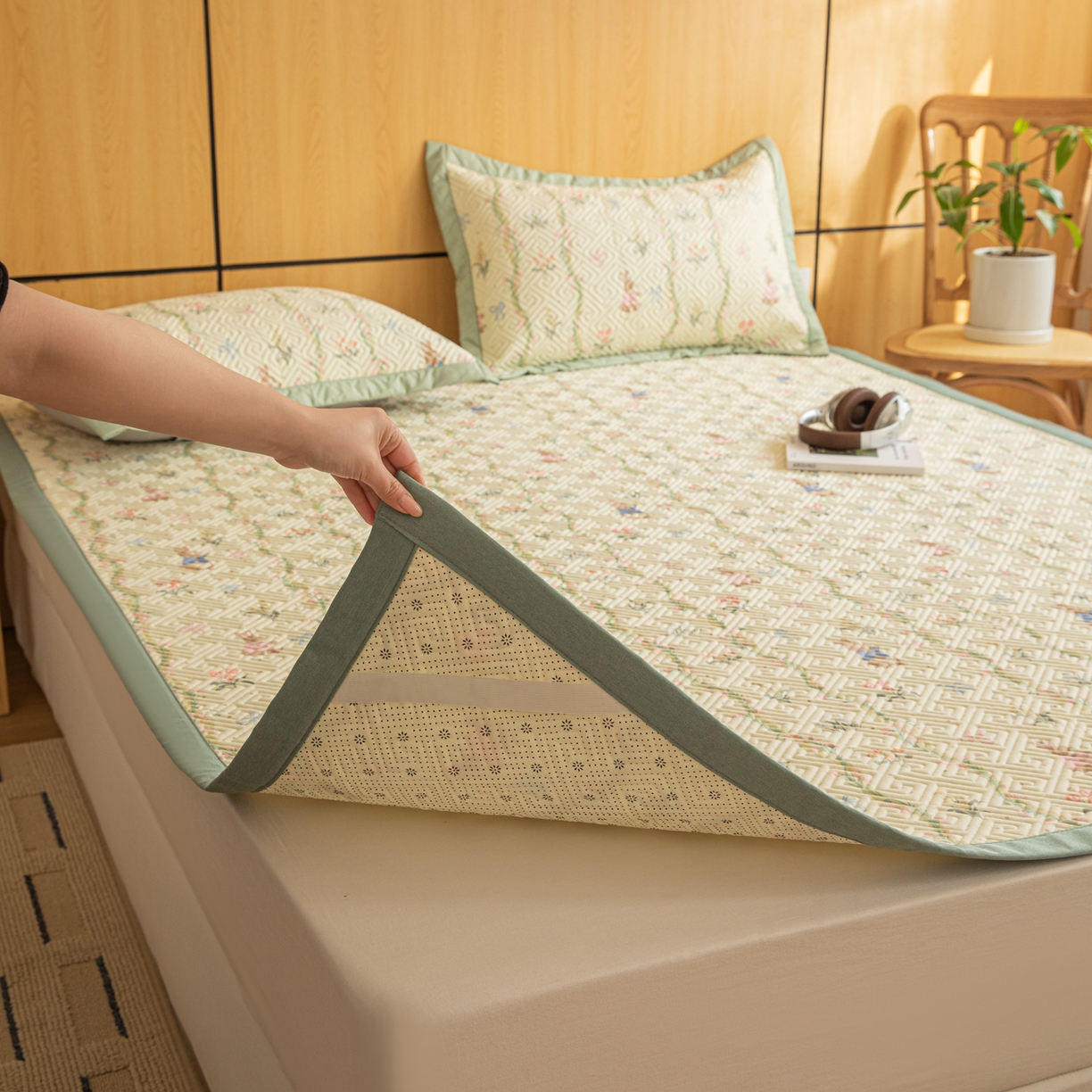 91家纺网 家纺一手货源 找家纺 简宜家居（朝初家纺） 2026新款纯棉老粗布夏季凉席席子 花间兔影