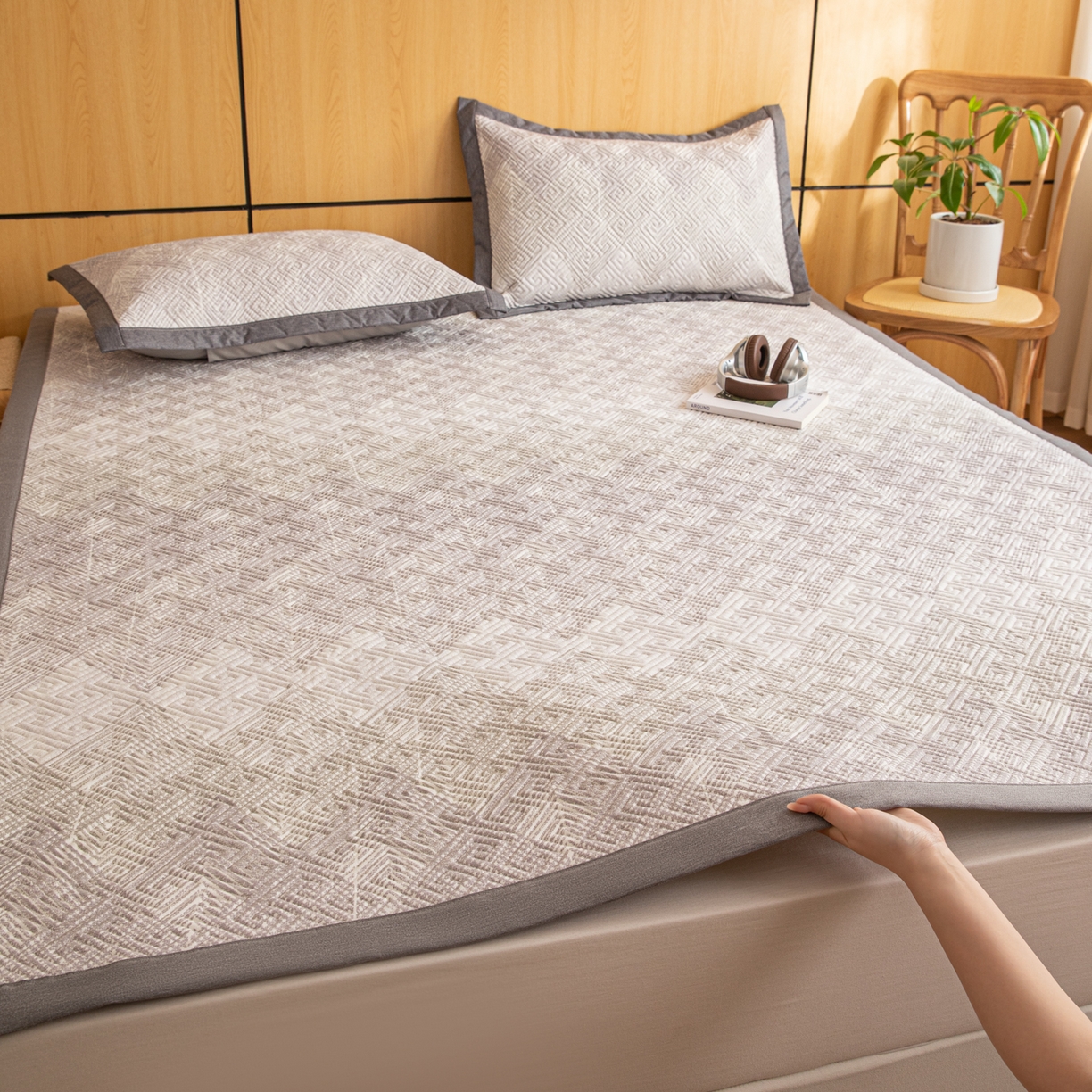 91家纺网 家纺一手货源 找家纺 简宜家居（朝初家纺） 2026新款纯棉老粗布夏季凉席席子 肌理灰