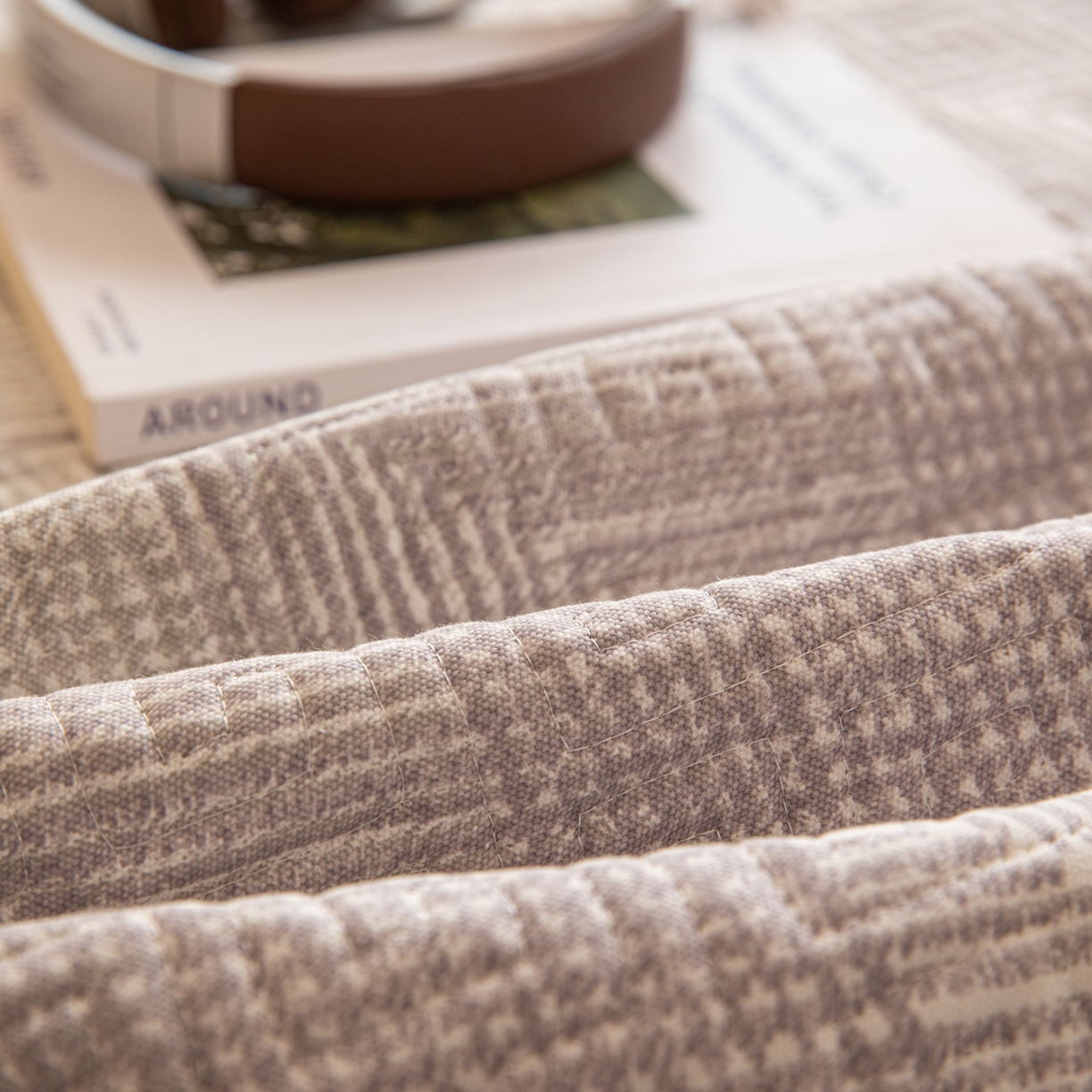 91家纺网 家纺一手货源 找家纺 简宜家居（朝初家纺） 2026新款纯棉老粗布夏季凉席席子 肌理灰