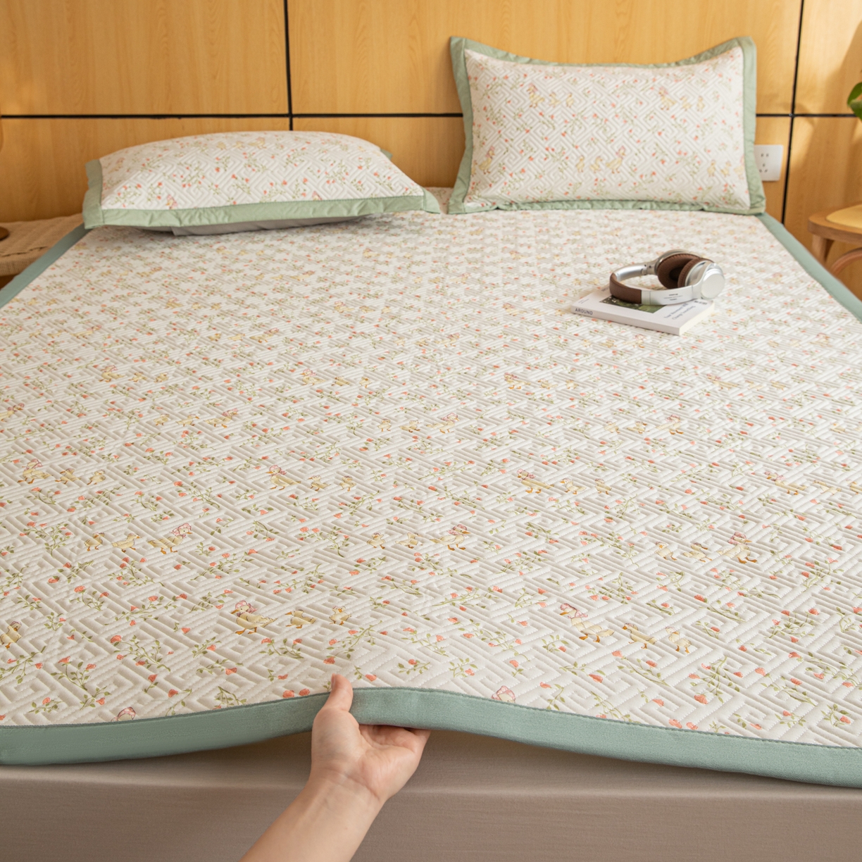 91家纺网 家纺一手货源 找家纺 简宜家居（朝初家纺） 2026新款纯棉老粗布夏季凉席席子 绿萝鸭鸭