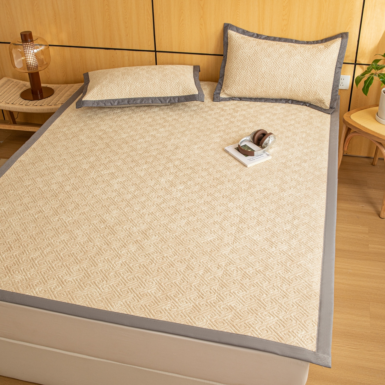 91家纺网 家纺一手货源 找家纺 简宜家居（朝初家纺） 2026新款纯棉老粗布夏季凉席席子 瑞彩-黄