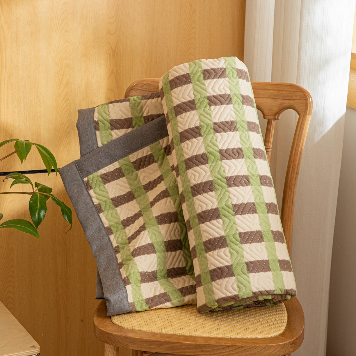 91家纺网 家纺一手货源 找家纺 简宜家居（朝初家纺） 2026新款纯棉老粗布夏季凉席席子 雾绿格