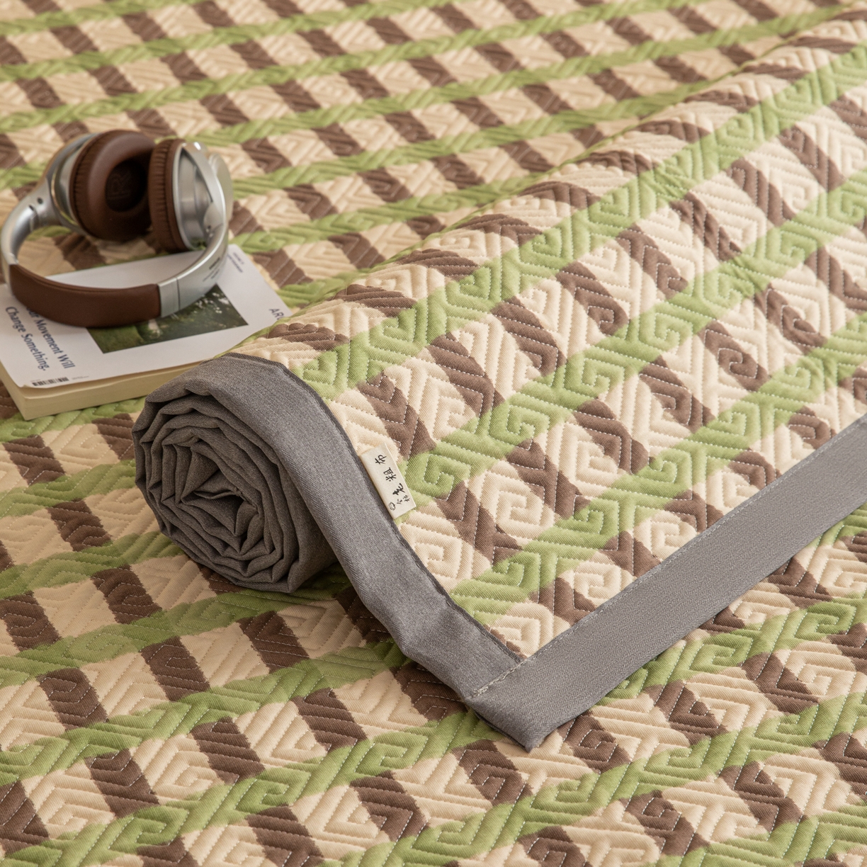 91家纺网 家纺一手货源 找家纺 简宜家居（朝初家纺） 2026新款纯棉老粗布夏季凉席席子 雾绿格