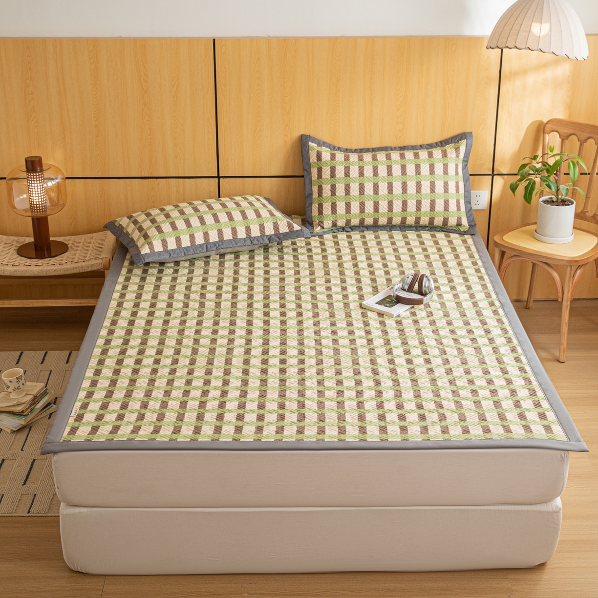 91家纺网 家纺一手货源 找家纺 简宜家居（朝初家纺） 2026新款纯棉老粗布夏季凉席席子 雾绿格