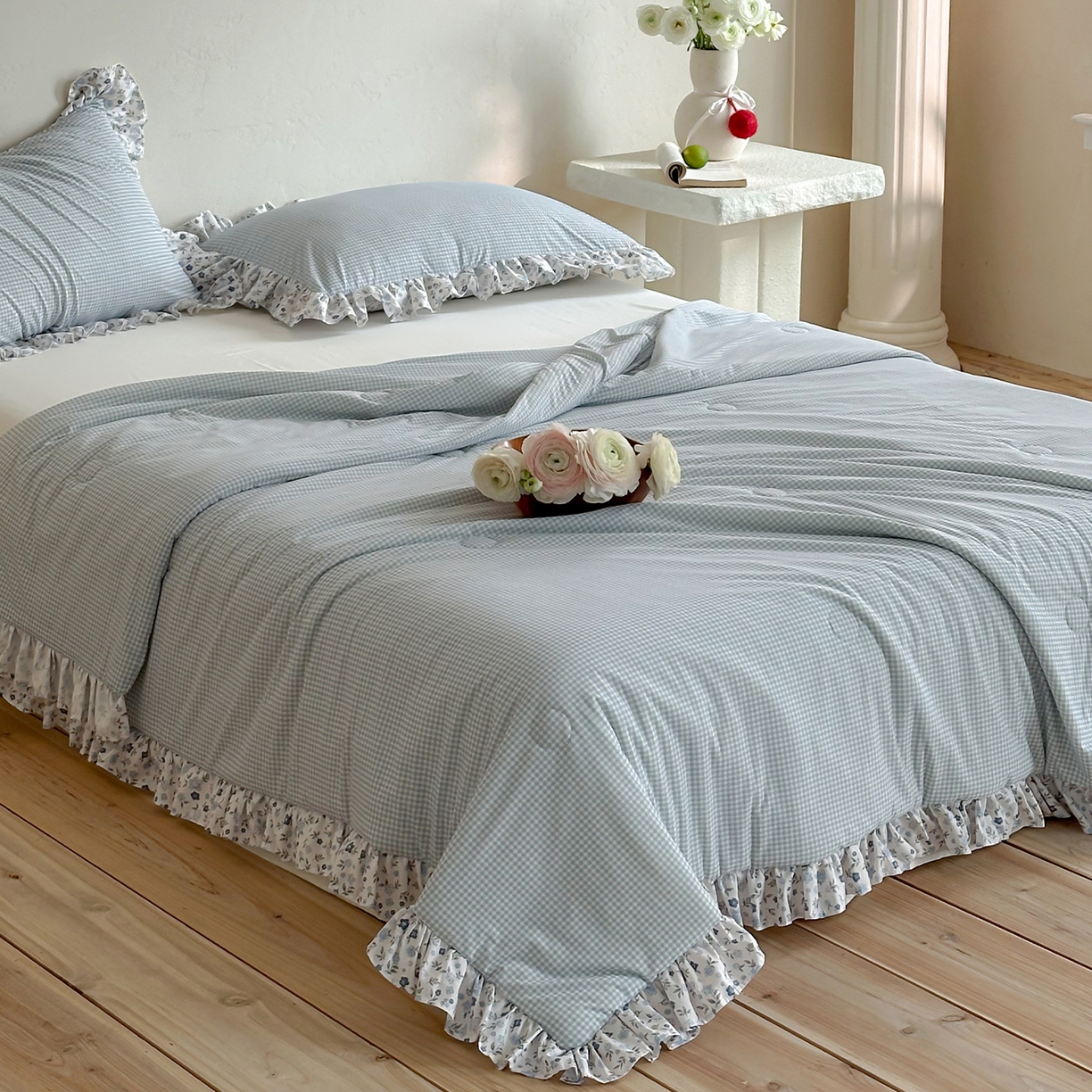 91家纺网 家纺一手货源 找家纺 RYB红黄兰 2026新款ins风夏被A类冰皮凉感夏凉被花边空调被 蓝小格