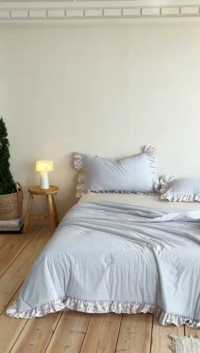 91家纺网 家纺一手货源 找家纺 RYB红黄兰 2026新款ins风夏被A类冰皮凉感夏凉被花边空调被 蓝小格